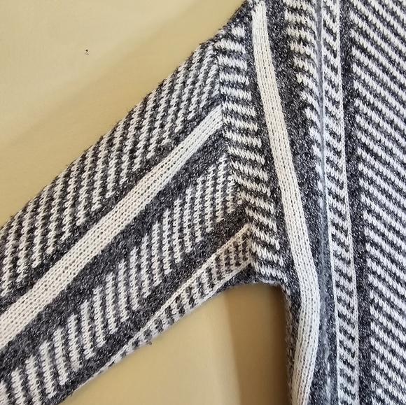 Debut Striped long line cardigan duster Size Medium/Large - Picture 4 of 10